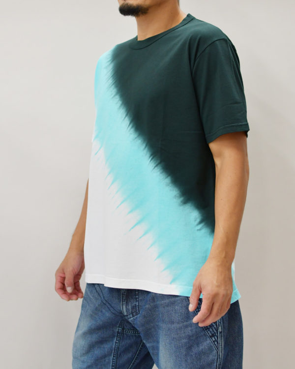 Yoshiyuki / T-shirt #105 "Diagonal-gradation Dye"  [black&sky]